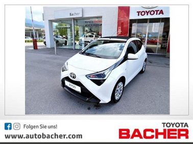 Toyota Aygo 1,0 VVT-i x-play bei Auto Bacher GmbH in 